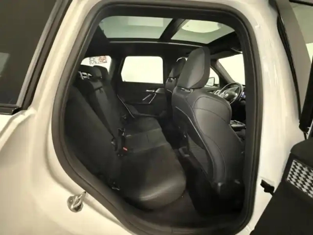 Bmw X1 sdrive18i 136ch m sport — photo 7