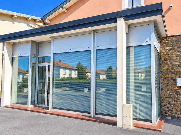 EXCLUSIVITÉ VESOUL LOCAL PROFESSIONNEL 110 m2