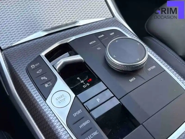 Bmw Serie 3 touring 330e 292 ch bva8 — photo 20
