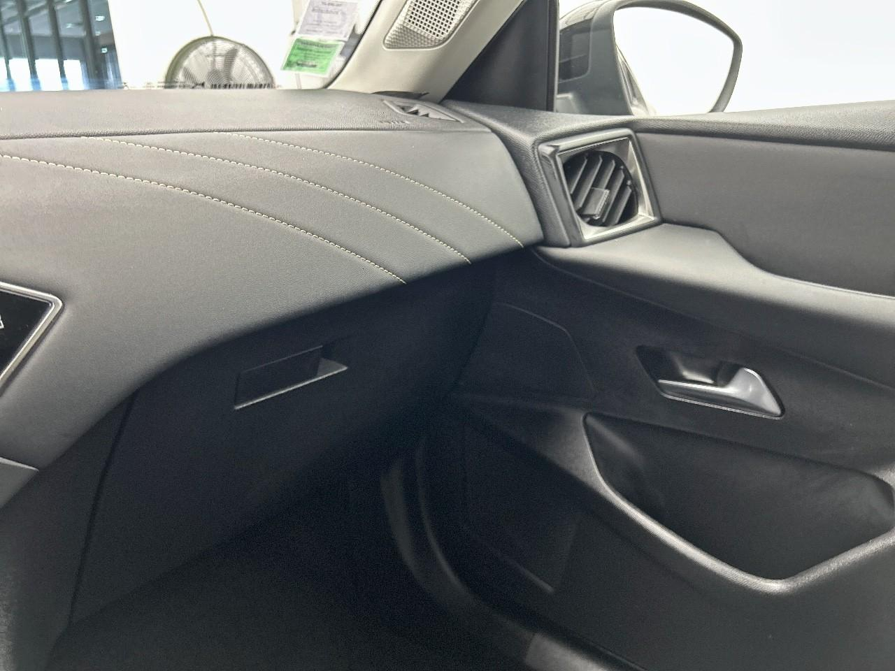 Ds Ds 3 crossback bluehdi 130 eat8 faubourg — photo 30