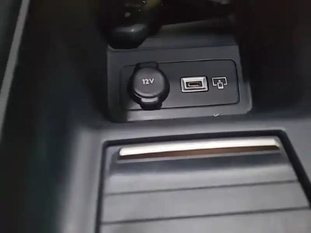 Peugeot 308 bluehdi 130ch s&amp;s eat8 — photo 59