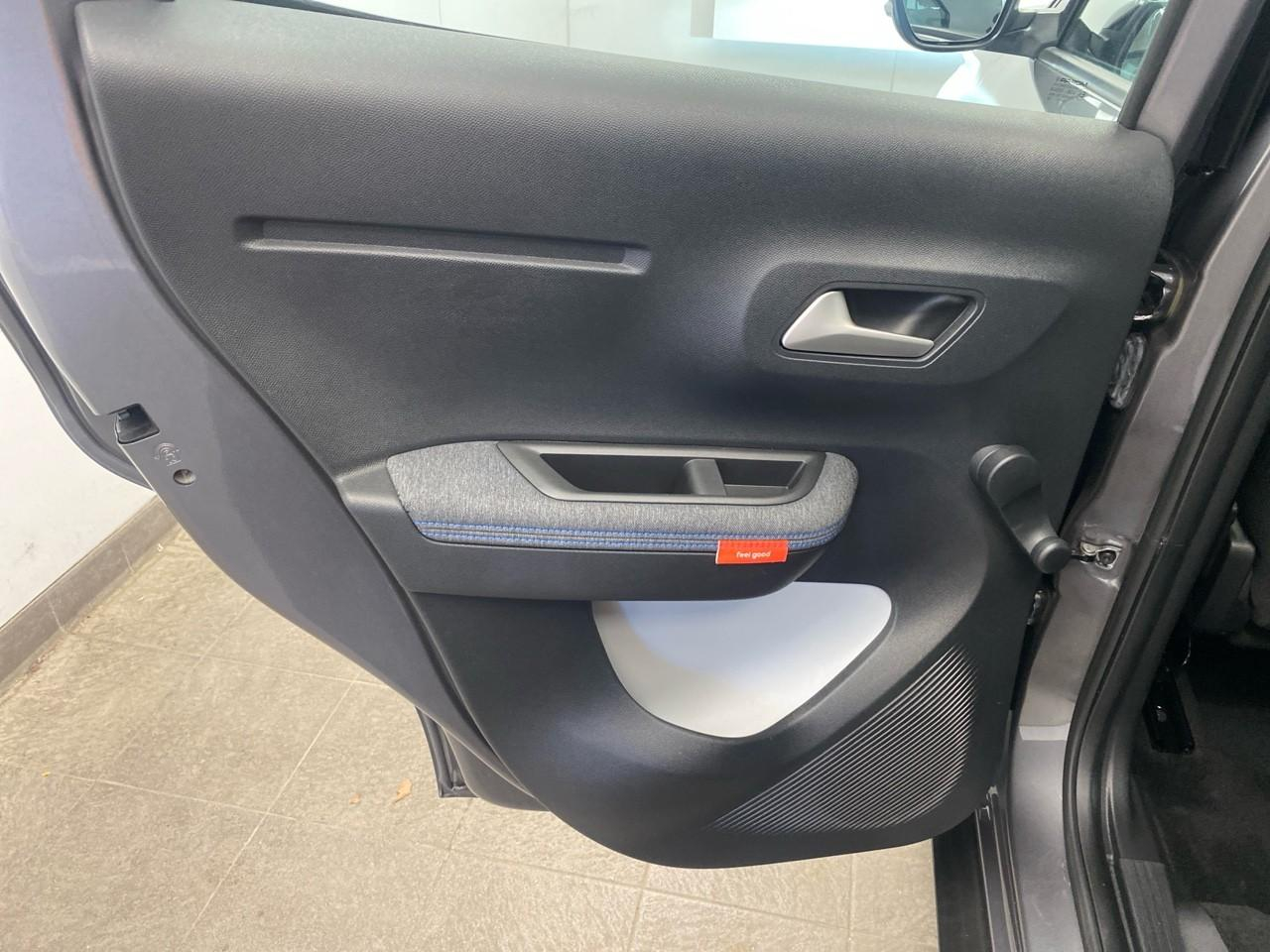 Citroën C3 turbo 100 ch manuelle plus — photo 20