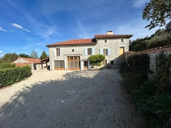 Maison Vente Montpellier 7p 245m² 349999€