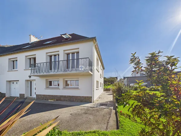 Maison 9 pièces 224 m²