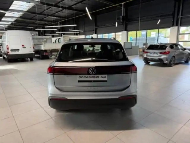 Volkswagen Tiguan 2.0 tdi 150ch life plus dsg7 — photo 6