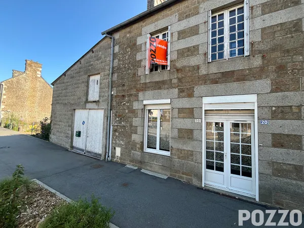 A VENDRE - Buais Les Monts - Maison 3 pièce(s) 73 m2 - Garage - Terrain