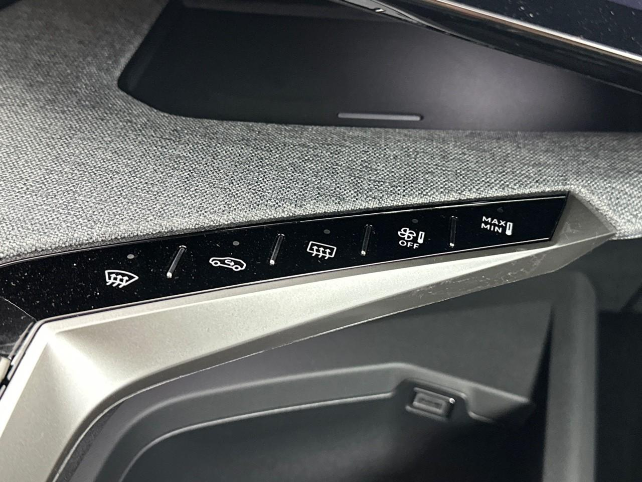 Peugeot 3008 hybrid 145 e-dcs6 allure — photo 28