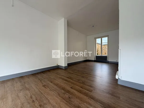Local commercial 2 pièces 41 m²