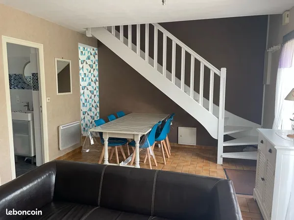 A louer maison meublée 3 chambres à Caroual