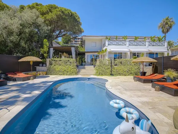 Maison de luxe 7 pièces 302 m²