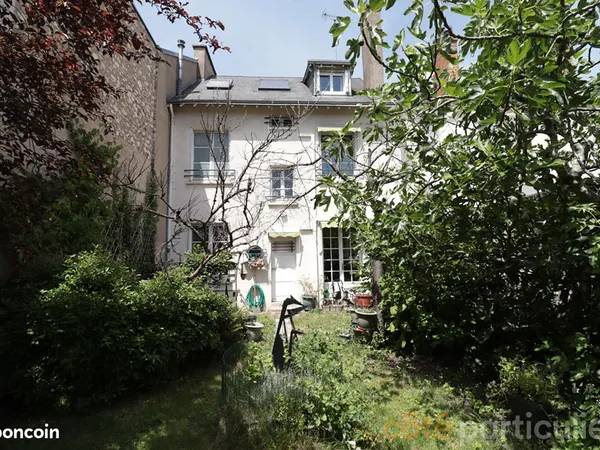Maison de ville 9 pièces 133 m²