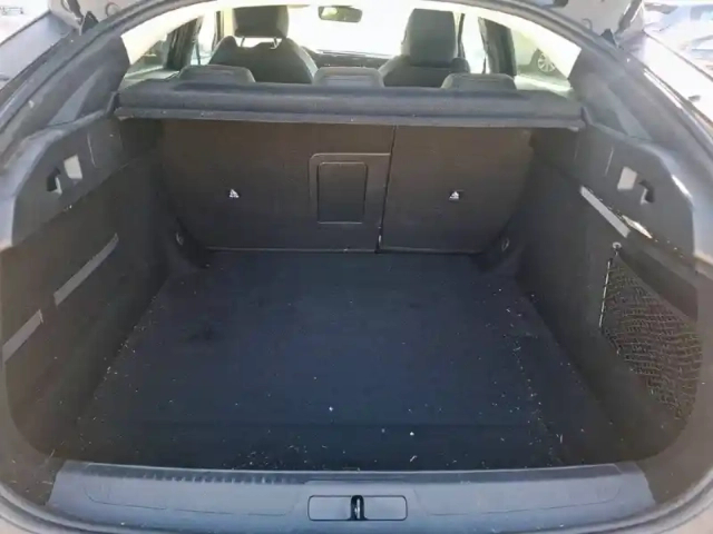 Peugeot 408 puretech 130 ch s&amp;s eat8 — photo 6