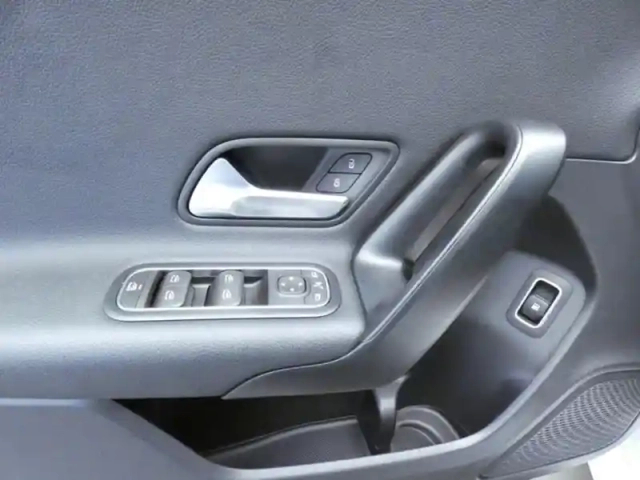 Mercedes Classe A 250 e business line — photo 13