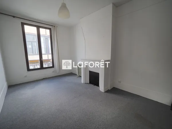 Studio 1 pièce 24 m²