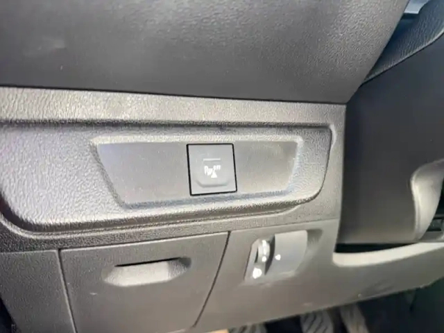 Dacia Sandero tce 90 - 22 — photo 34