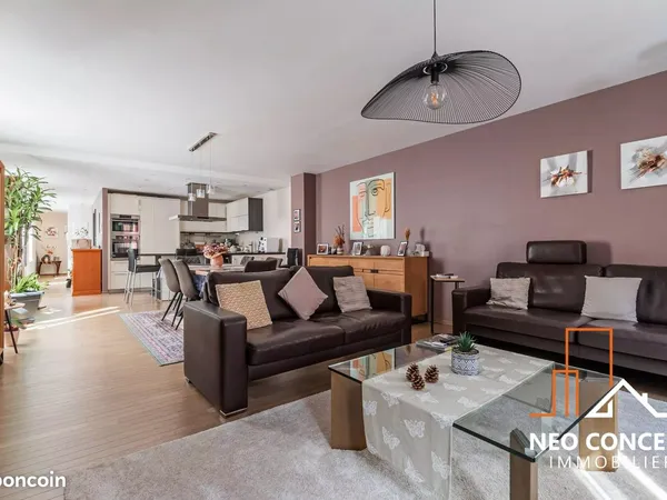 Appartement 4 pièces 122 m²