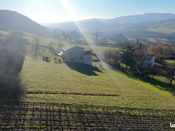 Terr à bätir BERZE LA VILLE 1000m2 ou +