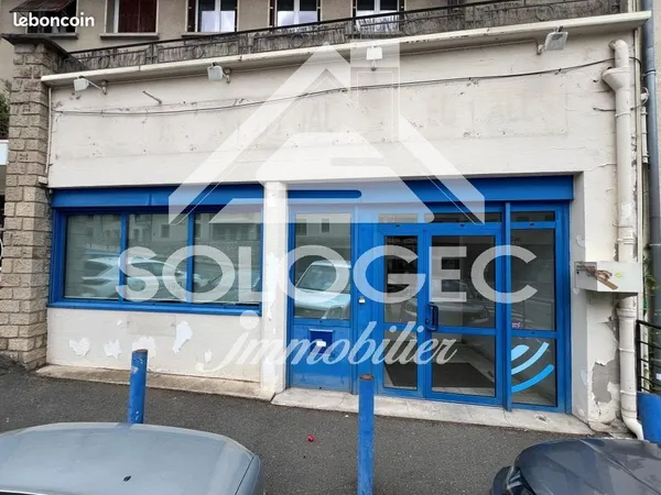 Local 426 m² Mende