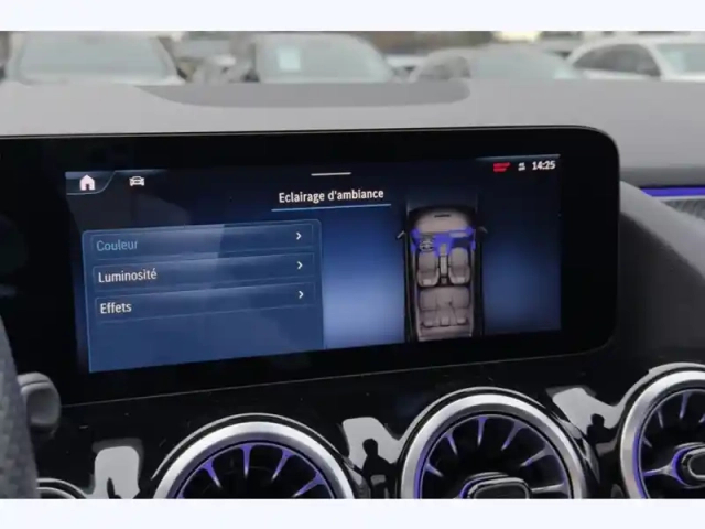 Mercedes Gla 250 e hybrid eq amg line — photo 6