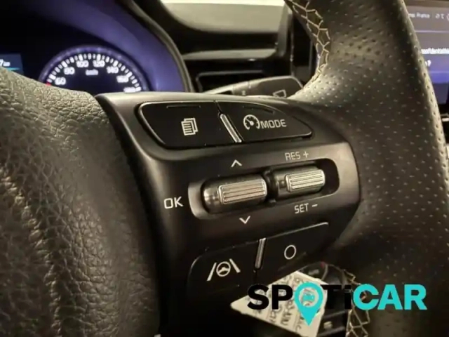 Kia Stonic 1.0 t-gdi 100ch gt line dct7 — photo 13