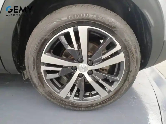 Peugeot 3008 puretech 130ch s&amp;s bvm6 — photo 68