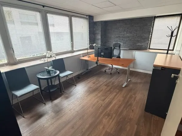 Bureaux équipés à suresnes - à partir de 250 ht / mois