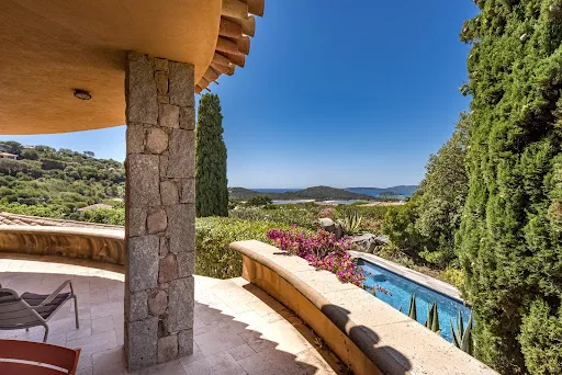 Villa 6 pièces 180 m²
