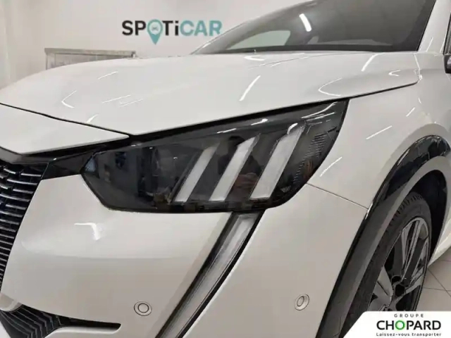 Peugeot 208 puretech 100 s&amp;s eat8 — photo 10