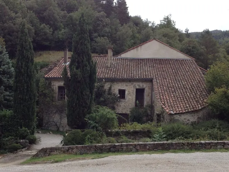 Photo 2