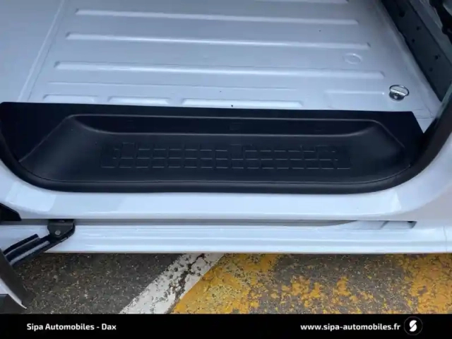 Fiat Scudo fourgon bluehdi 120 m s&amp;s bvm6 — photo 11