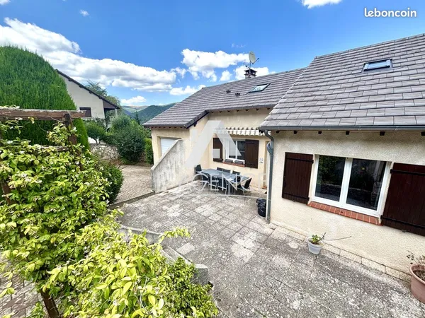 Maison 8 pièces 169 m²