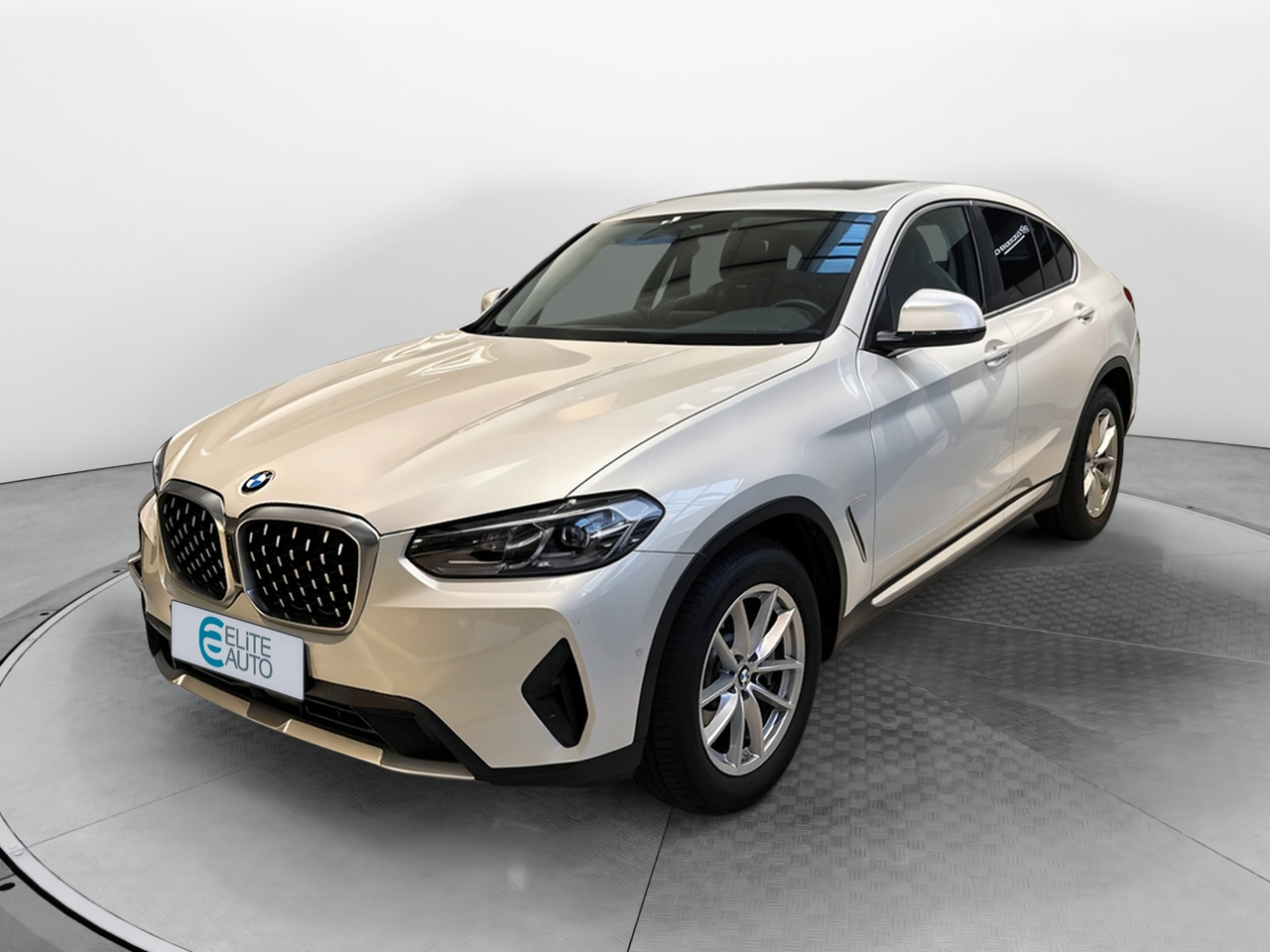 BMW X4 X4 xDrive30d 286 ch BVA8 xLine — photo 1