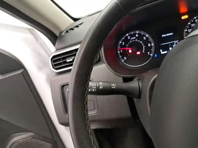 Dacia Duster eco-g 100 4x2 — photo 29