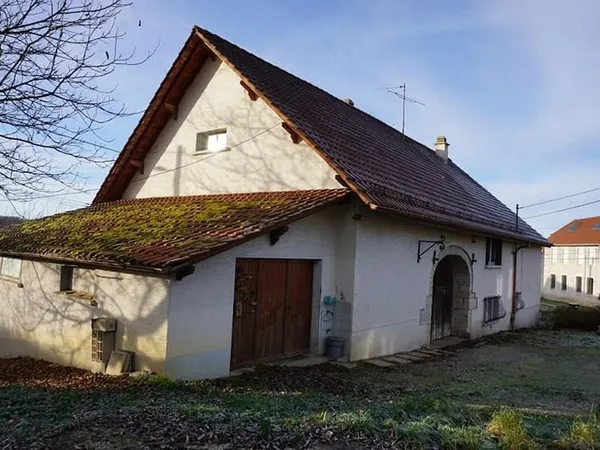 Maison 10 pièces 157 m²