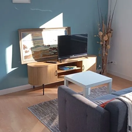 Appartement meublé à louer 2eme étage au centre de cassagnes begonhes