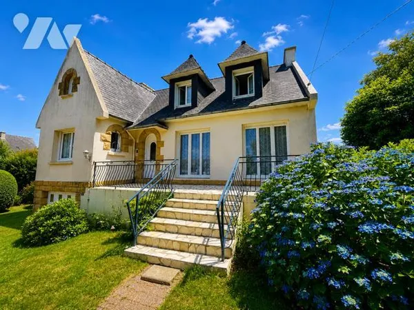 Maison 8 pièces 143 m²