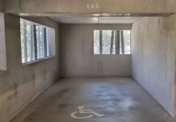 Parking 22 m²