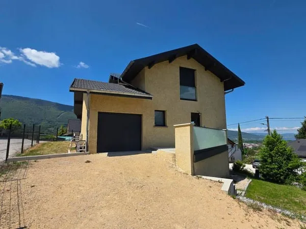 Villa 5 pièces 115 m²