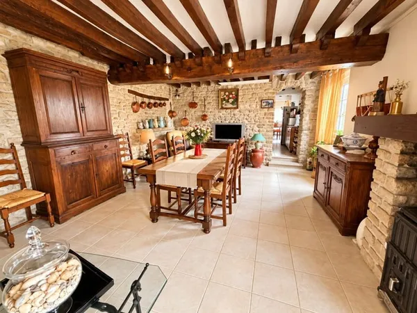 Maison de caractère au charme authentique - 3 chambres - Saint Paterne le Chevain