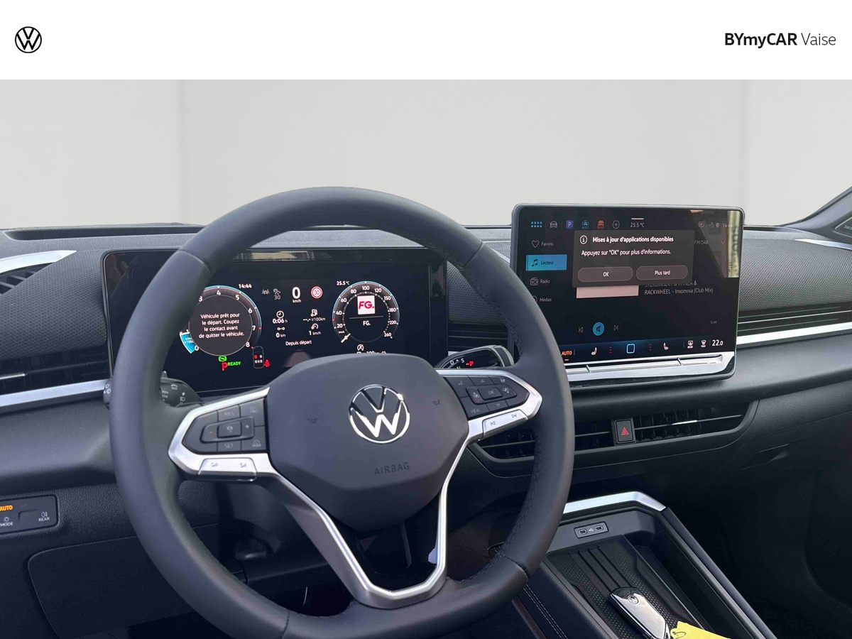Volkswagen T-Roc 1.5 eTSI EVO2 Hybrid 116 ch DSG7 — photo 10