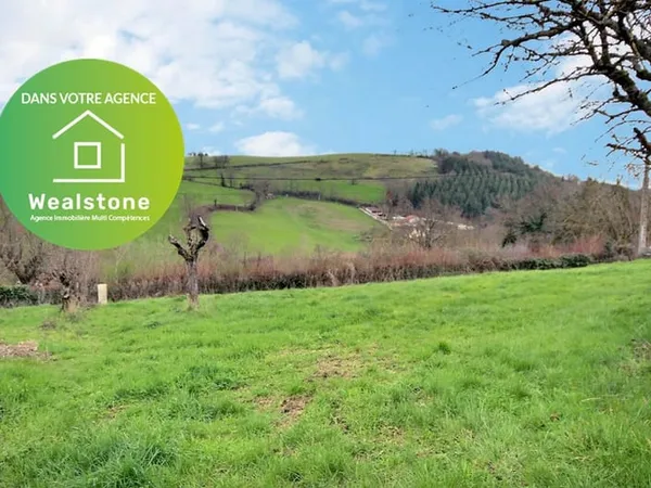Terrain constructible à vendre à St Galmier