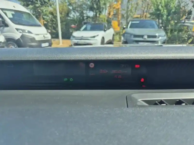 Citroën C3 Aircross turbo 100 ch man — photo 10
