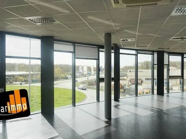 Bureaux 299 m²