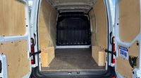 Renault Master F3500 L2H2 2.3 Blue dCi 135ch Confort Euro6E — photo 14