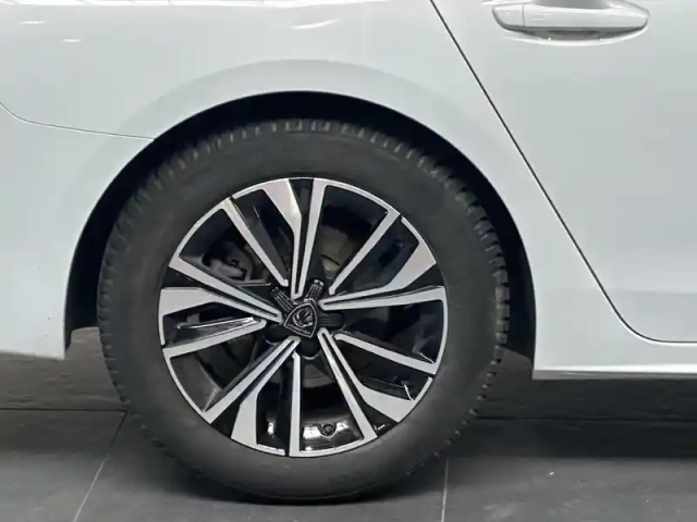 Peugeot 508 sw bluehdi 130ch s&amp;s allure eat8 — photo 10