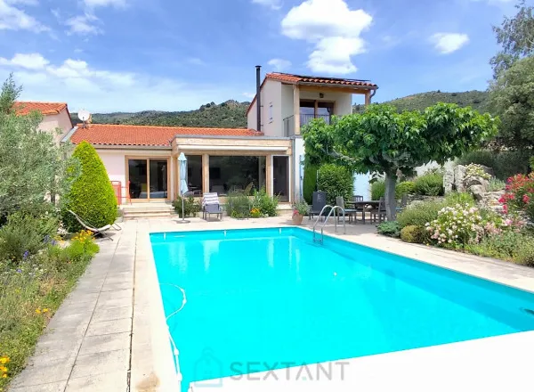 Maison rénovée 7 pièces 210 m²