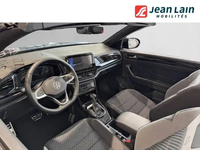 Volkswagen T-Roc cabriolet 1.5 tsi evo2 150 start/stop dsg7 — photo 11