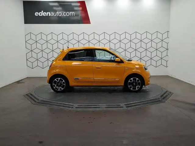 Renault Twingo iii sce 75 - 20 — photo 9