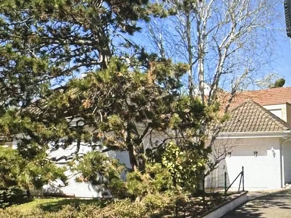 Villa 6 pièces 130 m²