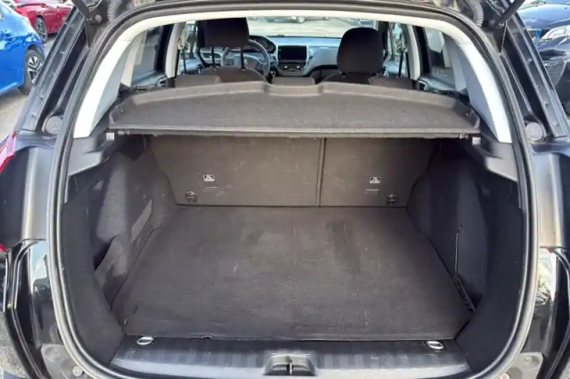 Peugeot 2008 puretech 82ch s&amp;s bvm5 — photo 8